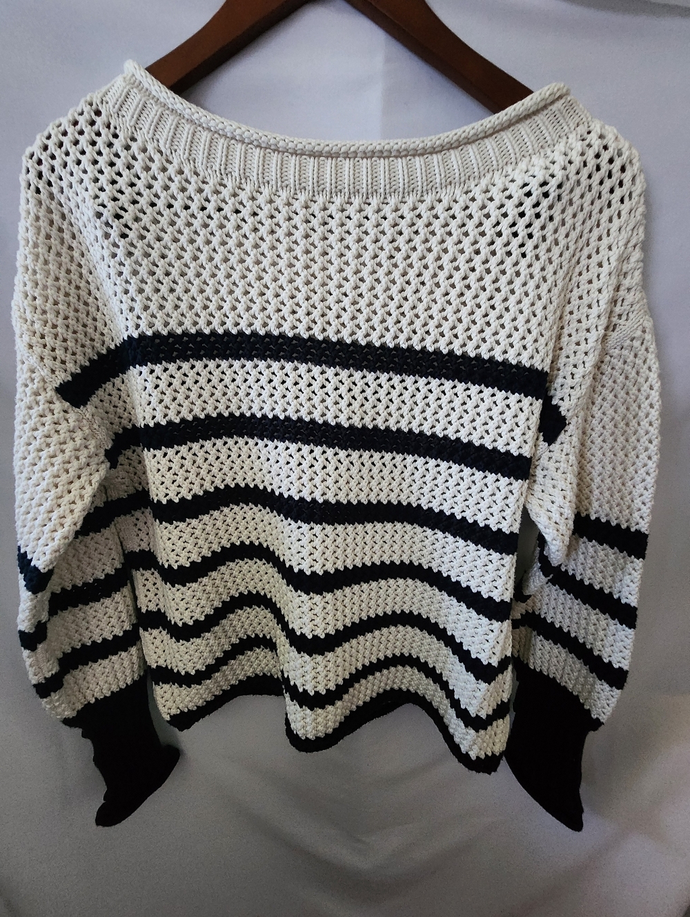 Zara Black/white Stripe Knit Sweater. Size S